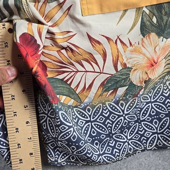 Vissla Swim Trunks Multi Color Floral Surf Size 33 Medium - Picture 6 of 8